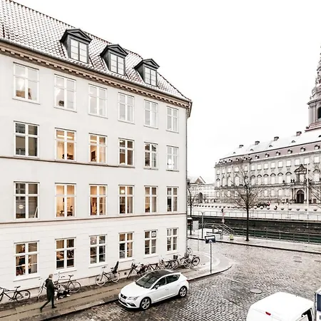 Stylish At Location In Cph By The Canals